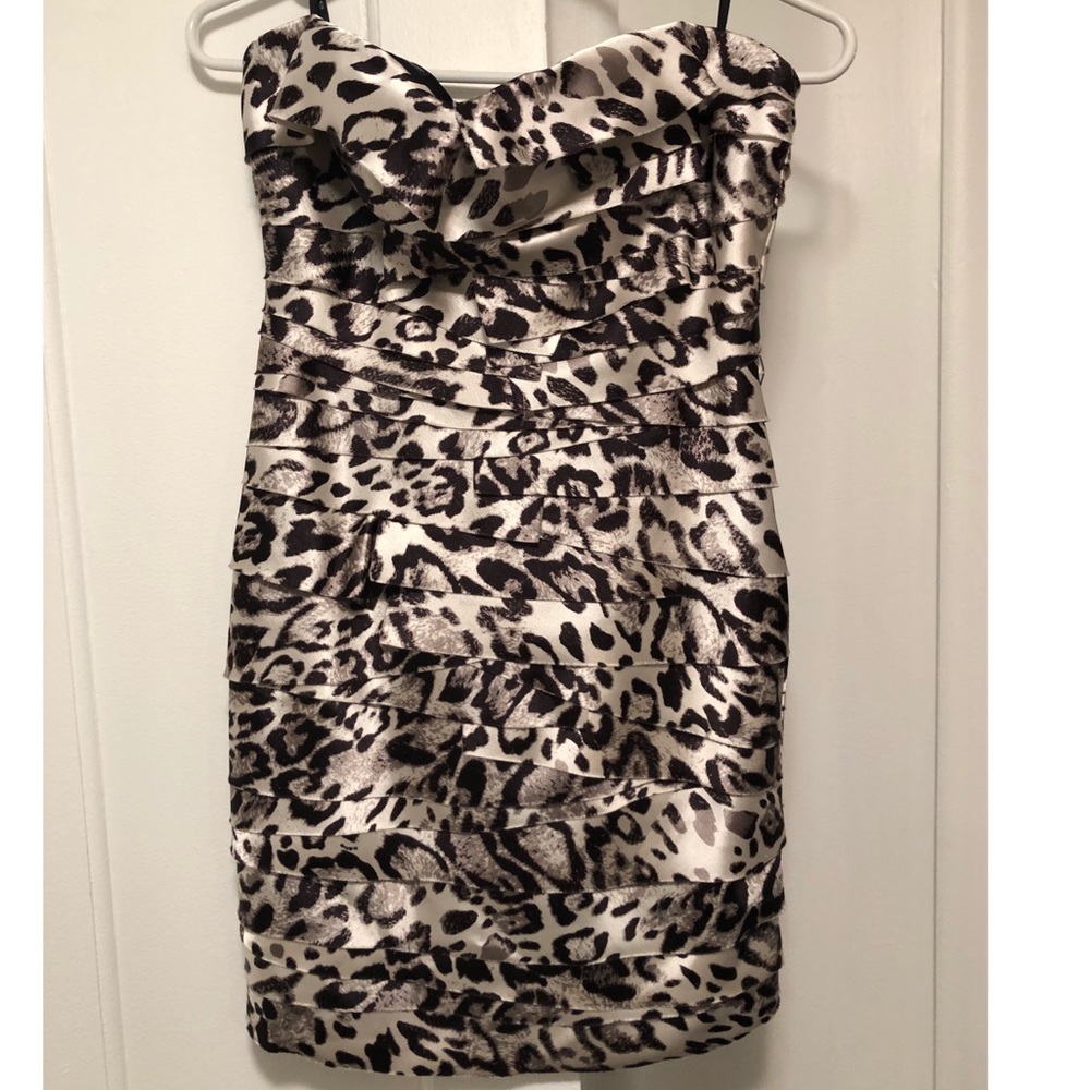 Bebe Mini dress